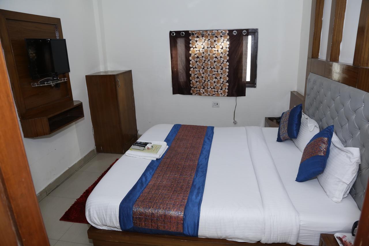 Vishal Hotel By Comfort Rooms New Delhi Eksteriør billede