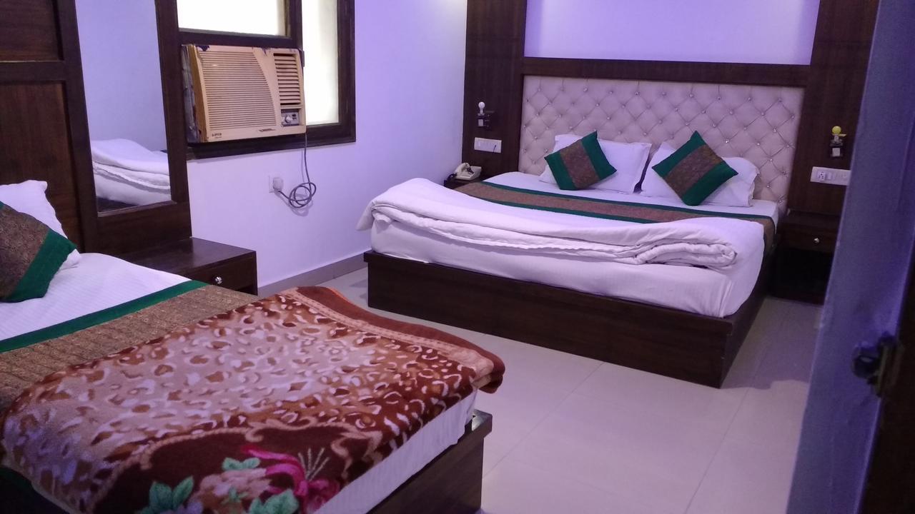 Vishal Hotel By Comfort Rooms New Delhi Eksteriør billede